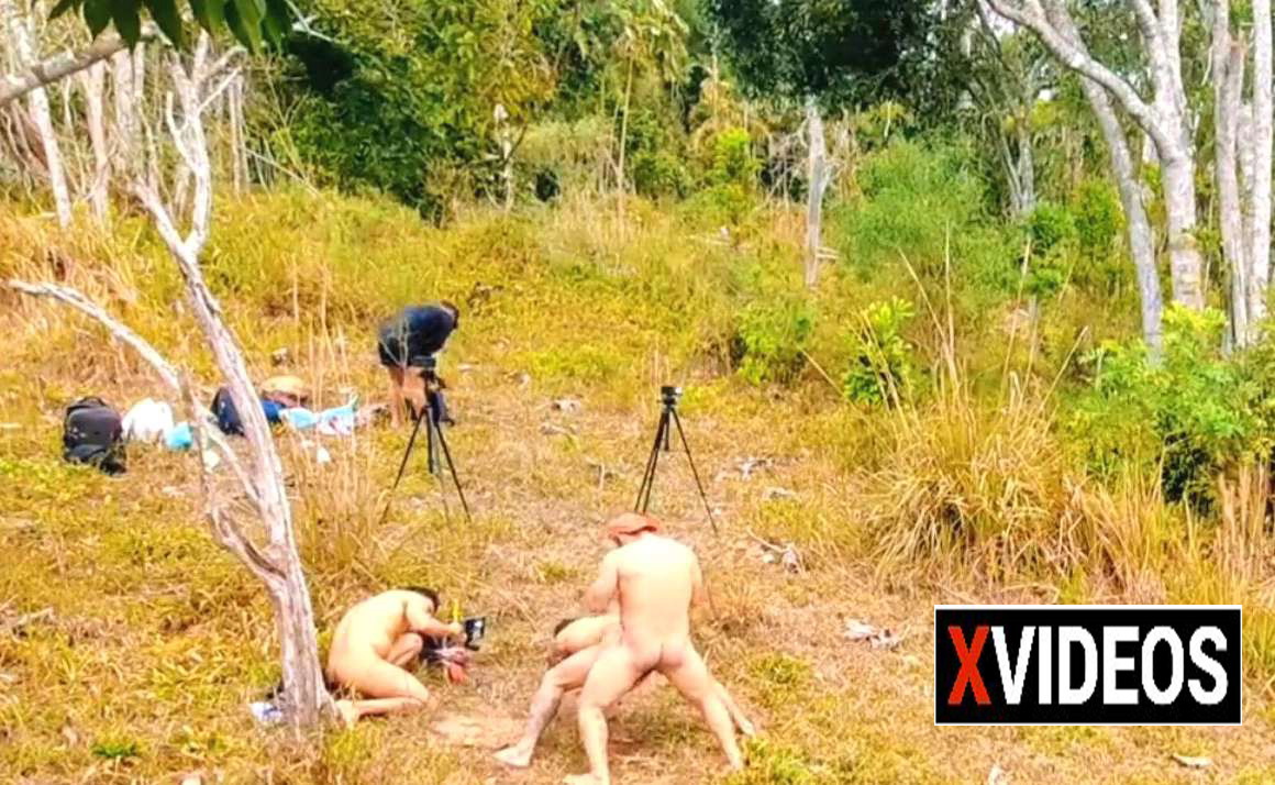 森の真ん中で行われたゲイ乱交パーティー【XVideos動画】#ゲイ